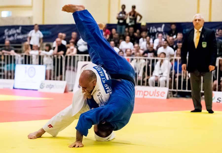 O paulista Rafael de Brito conquistou o título de Campeão Mundial