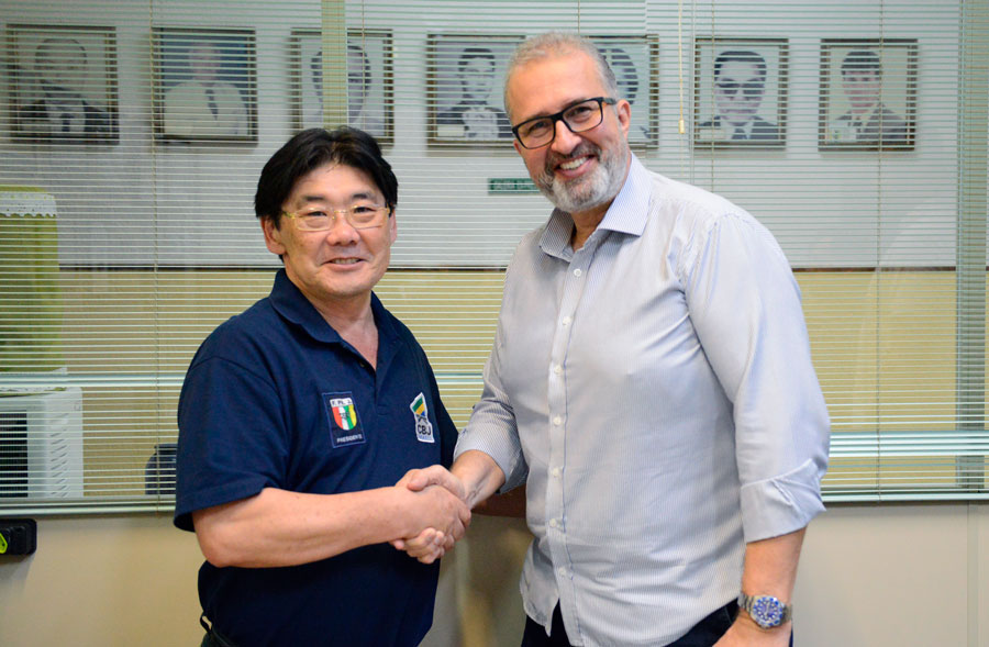 Em visita a FPrJ, Aroldo Martins reitera apoio a iniciativas e projetos dos esportes de combate