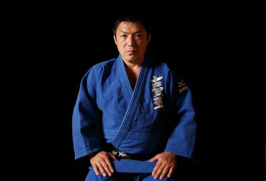 Escola de Judô TÔGÔ - Toshihiko Koga 8º dan (1967 - 2021) 🥇Jogos Olímpicos  Barcelona 1992 (-71kg) 🥈Jogos Olímpicos Atlanta 1996 (-78kg) 🥇Campeonato  Mundial Belgrado 1989 (-71kg) 🥇Campeonato Mundial Barcelona 1991 (-71kg)