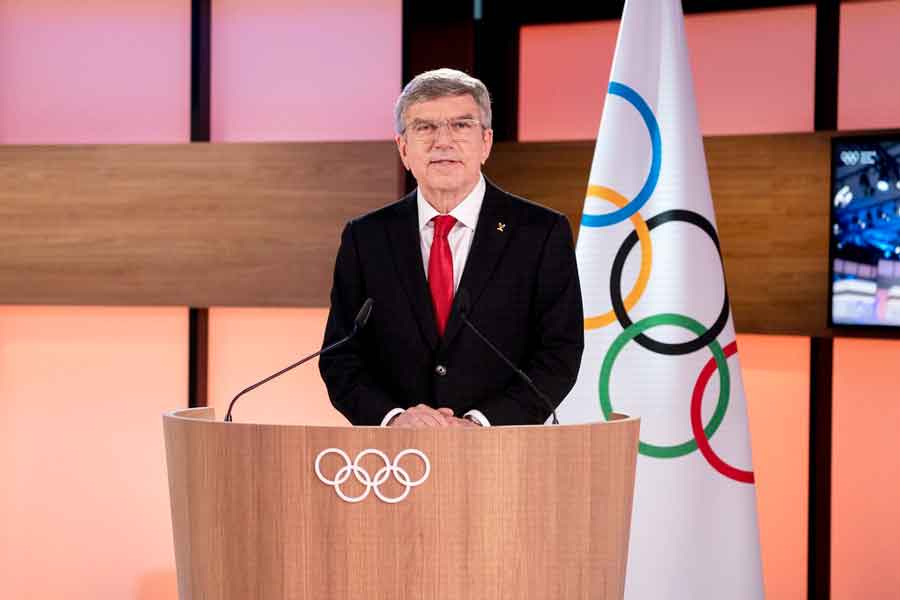 Thomas Bach afirma que China ofereceu vacinas a atletas que vão às Olimpíadas de Tóquio