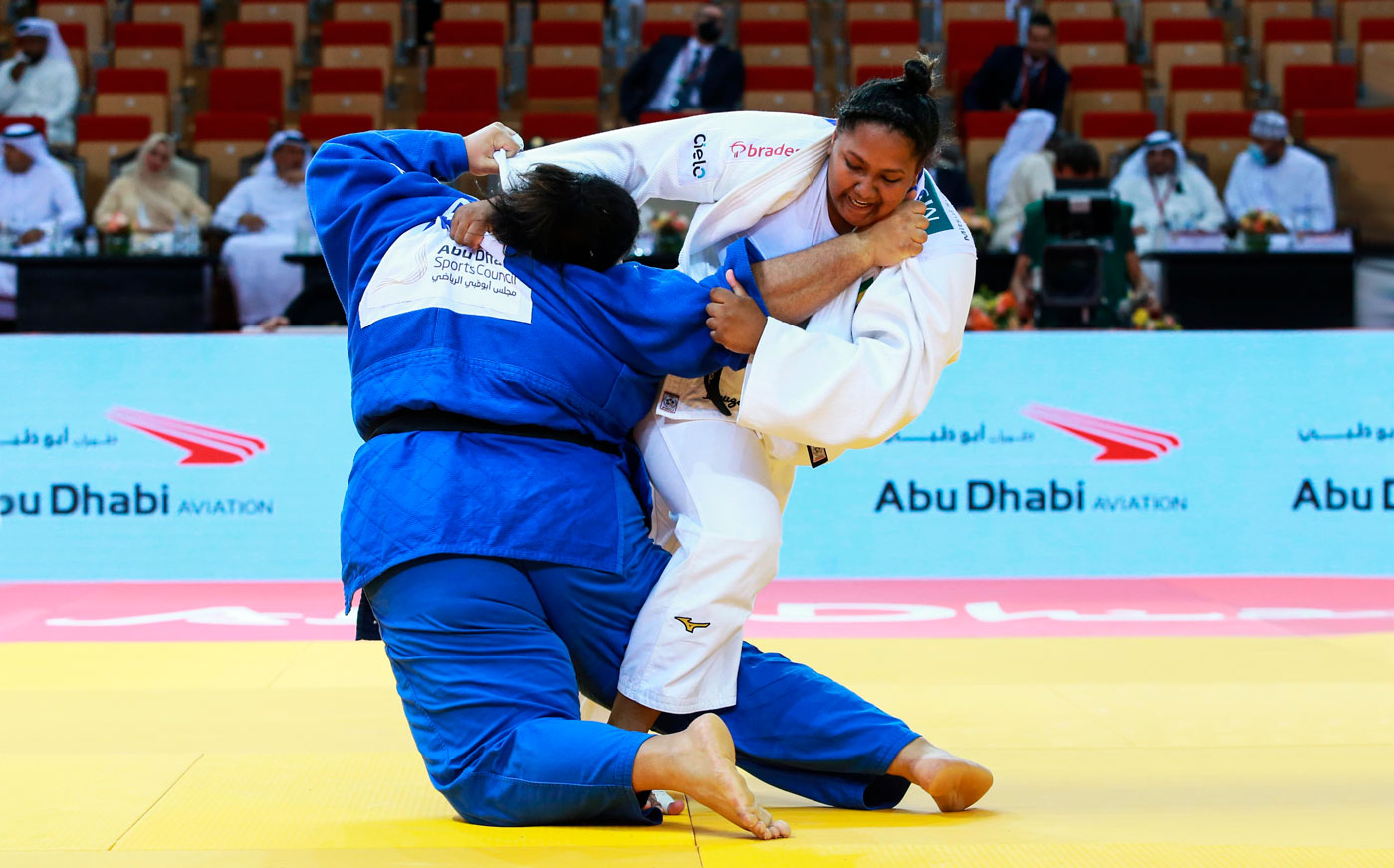 Maior destaque da nova geração de judocas, Beatriz Souza conquista o ouro no Grand Slam de Abu Dhabi