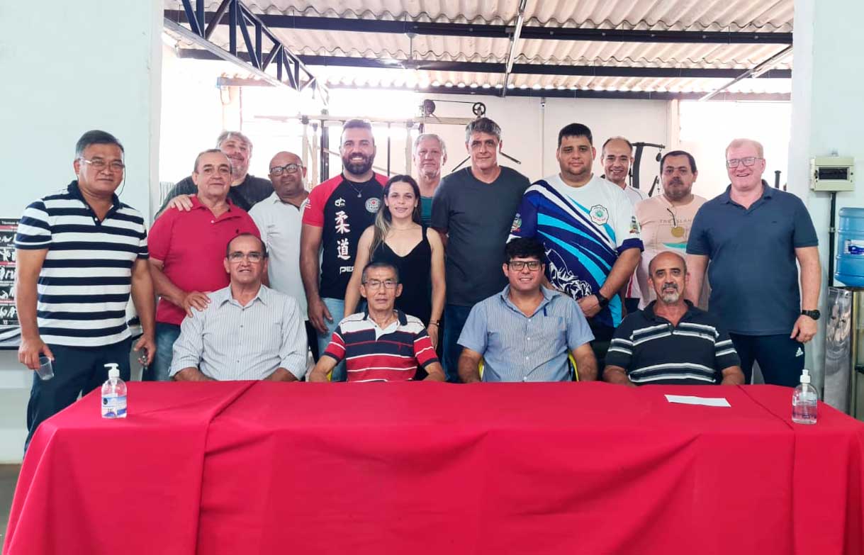 Delegacias Regionais Oeste, Vale do Paraíba e Araraquarense iniciam realizam reunião anual com filiados