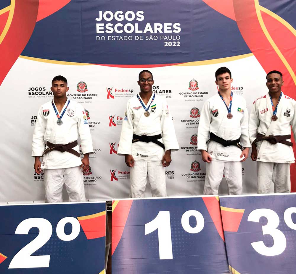 Cinco judocas do Centro de Excelência Esportiva obtêm o ouro e se classificam para os JEBs/2022