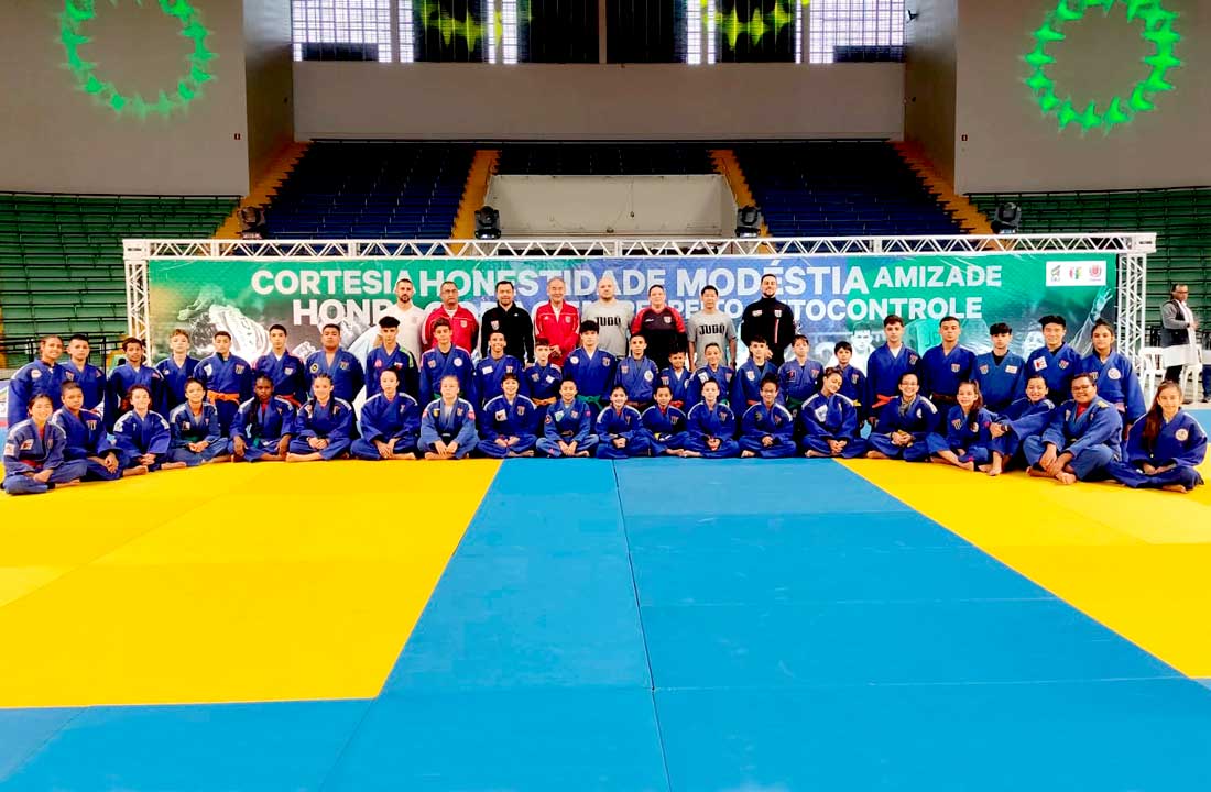 Trabalho dos professores de São Paulo assegura a vitória do Campeonato Brasileiro sub 13