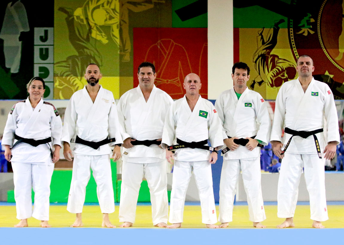 Ainda em adaptação ao fuso horário, judocas do Brasil fazem primeiro treino em Baku
