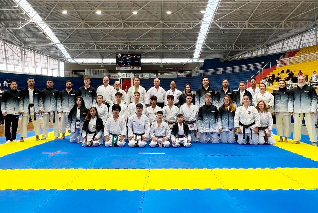 Paraná conquista terceiro lugar no XXVII Campeonato Sul-Sudeste de Karatê-Dô Tradicional