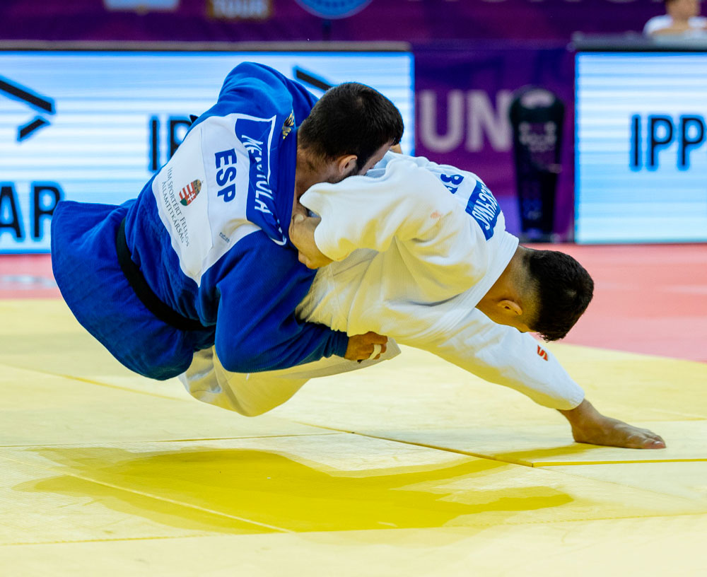 Guilherme Schimidt vence campeões olímpico e mundial e conquista a prata no World Masters