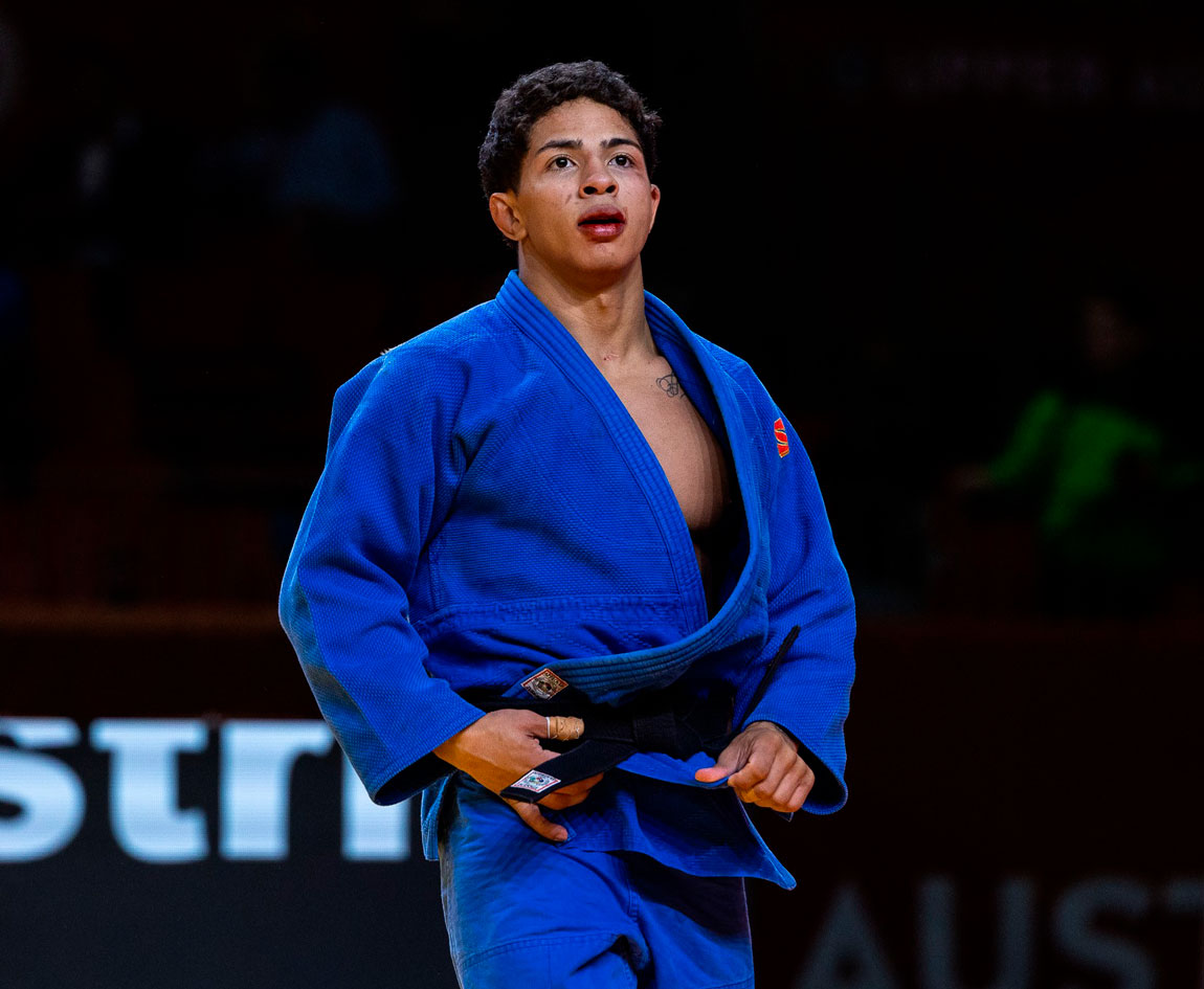 Aos 20 anos, Ronald Lima é ouro, enquanto Michel Augusto e Marcelo Fronckowiak levam bronze no Grand Prix de Linz 2025