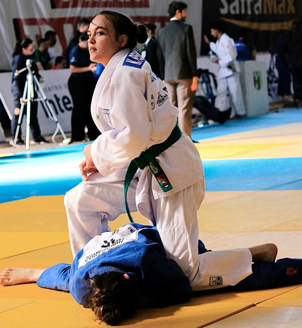 Judofoz classifica dois atletas para o Brasileiro Sub 18 e celebra conquista de seis medalhas no Paranaense