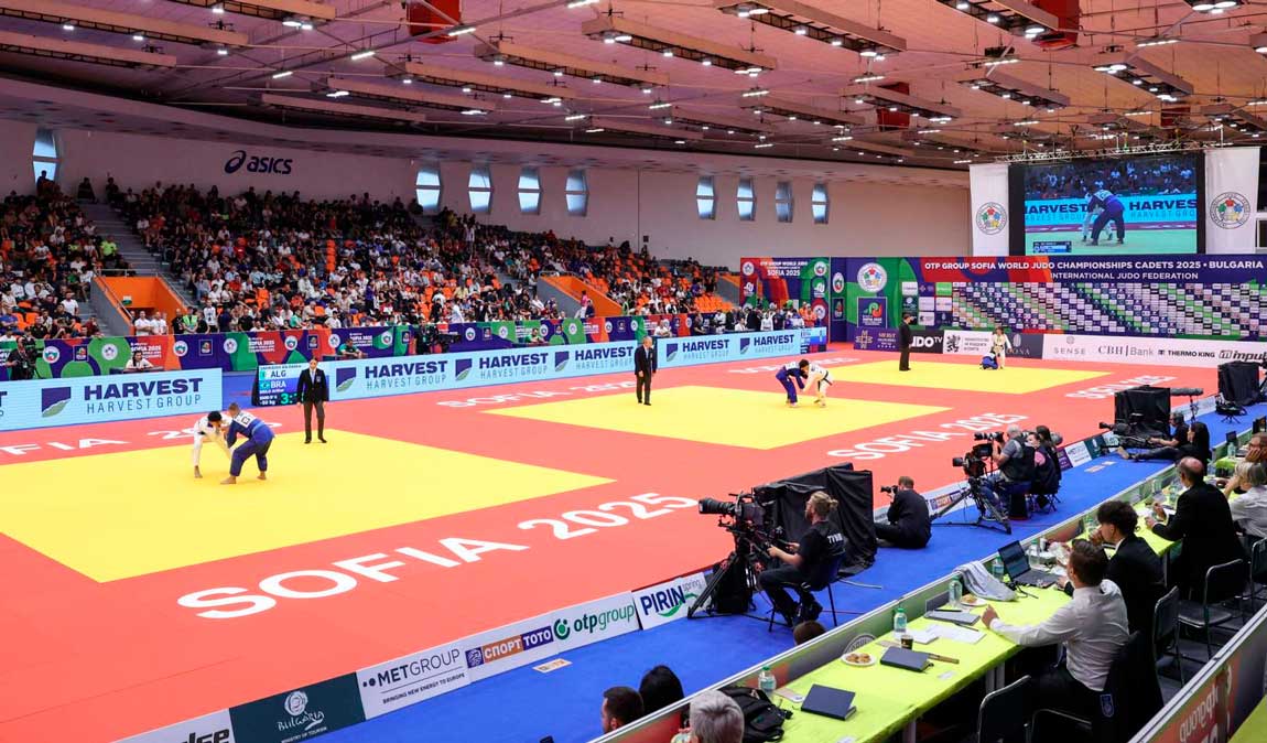 Brasil inicia Mundial Cadete disputando uma final e conquistando a medalha de prata