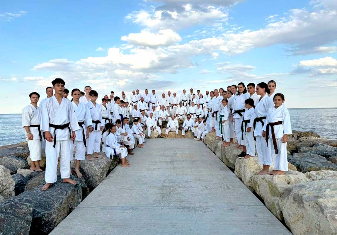 Gashuku on the Black Sea consolidates the strength of Traditional Karate in Romania